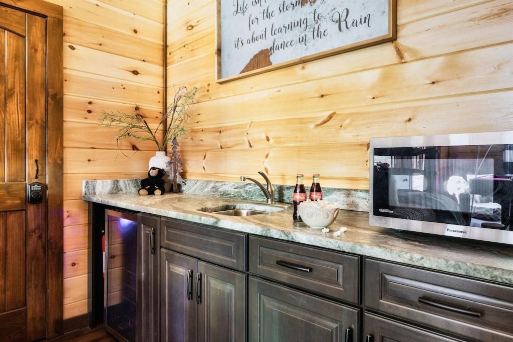 Nordic Mountain Modern Lodge - Family Friendly Luxury Cabin In Walden'S Ridge Sevierville Kültér fotó